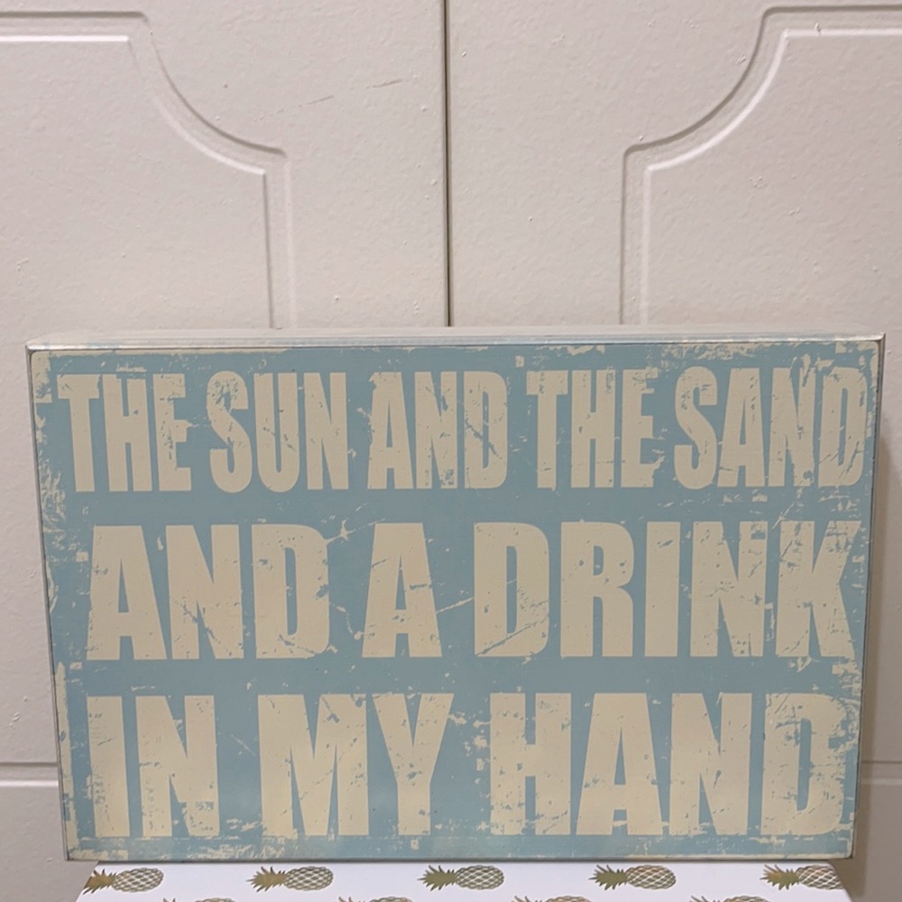 SUN SAND DRINK SIGN